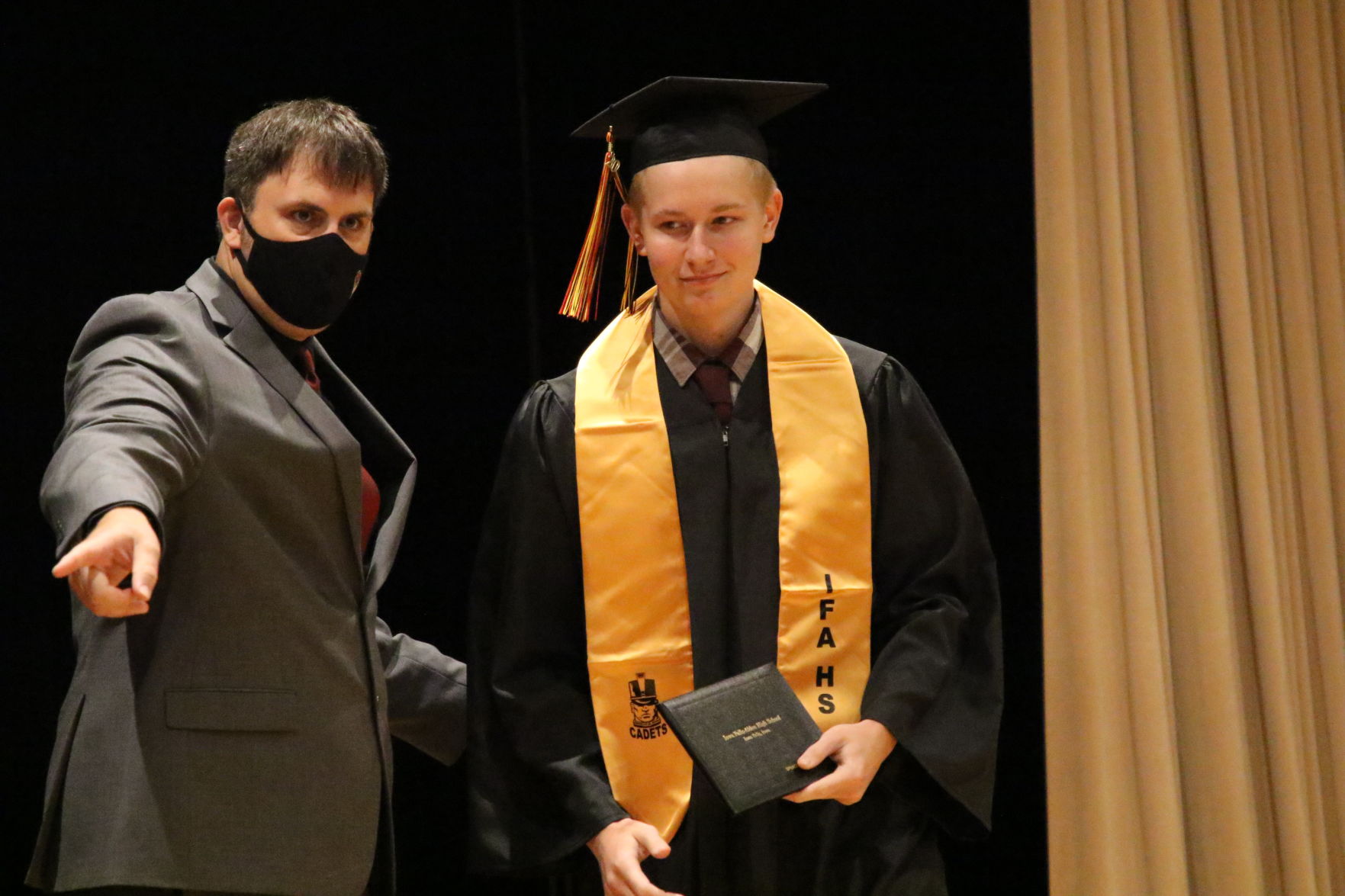 IFA_Grad1564.JPG